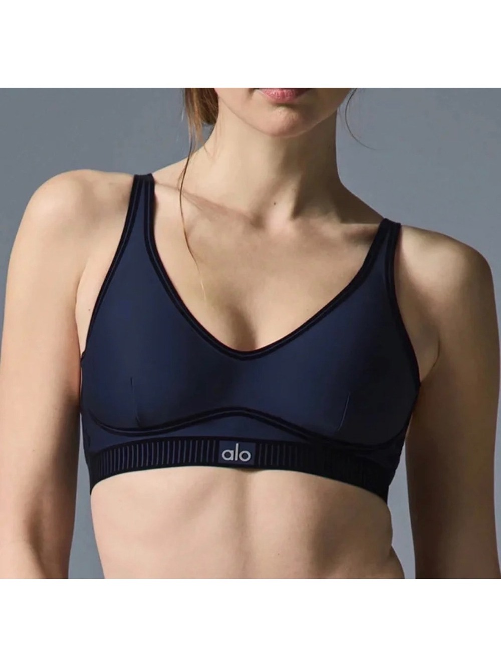 Alo Yoga Airlift Line Up Bra Navy M